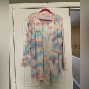 Women’s duster sweater from Pol, size small.